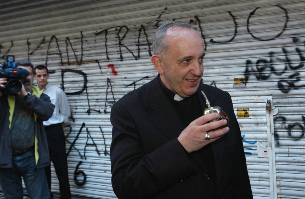 Before Pope, Jorge Mario Bergoglio on street